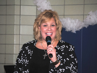 Bonnie singing during First Night - 2011