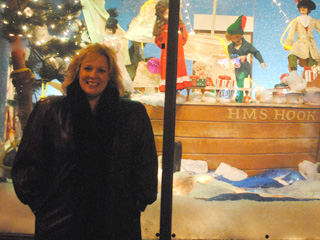 Bonnie singing during First Night - 2011